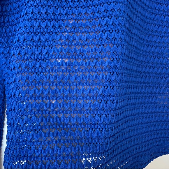 NORTHERN REFLECTIONS ROYAL BLUE LACE LONG SLEEVED TOP, MEDIUM - Picture 10 of 13